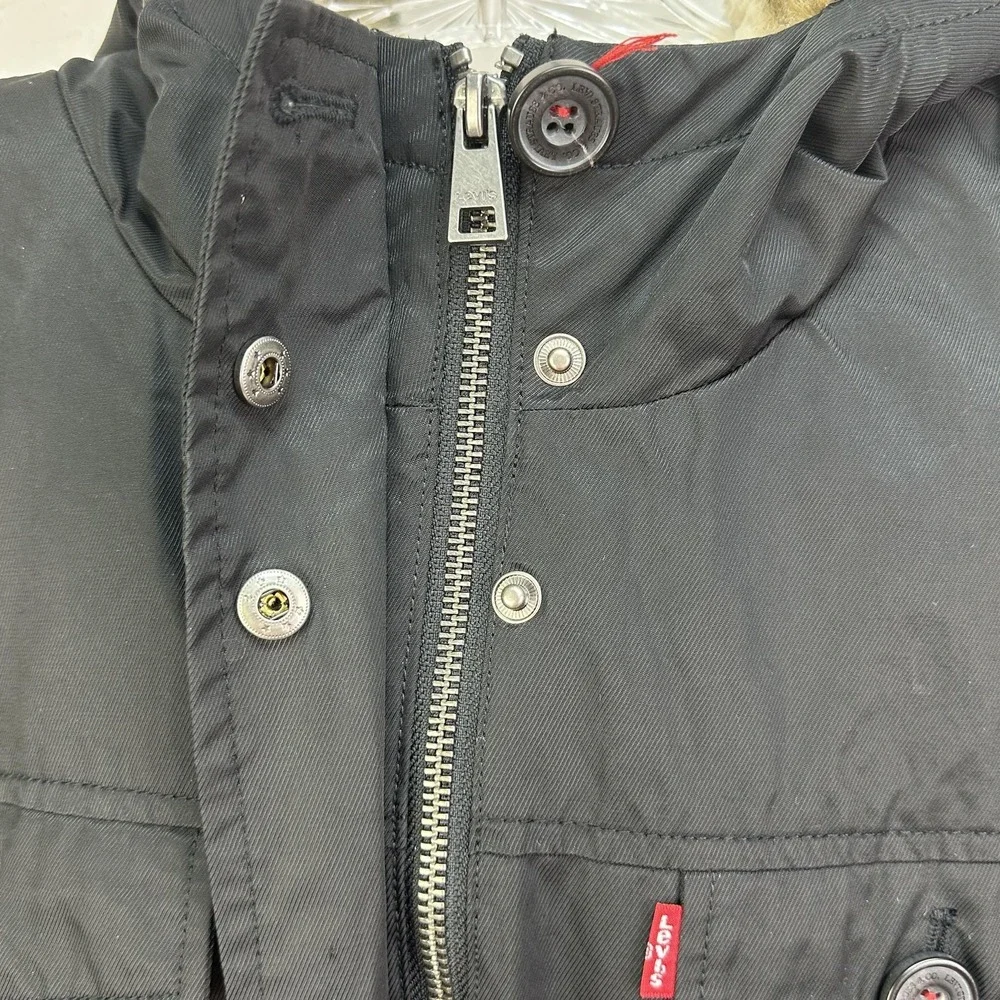 Levis Jacket Mens Large Black‎ Sherpa Lined Parka Faux Fur Hood Quilted Coat